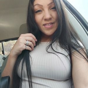 Meet your Posher, Elly